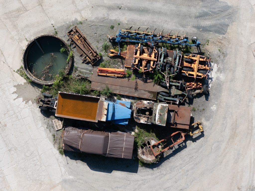 Drohnenaufnahme Metallkunst